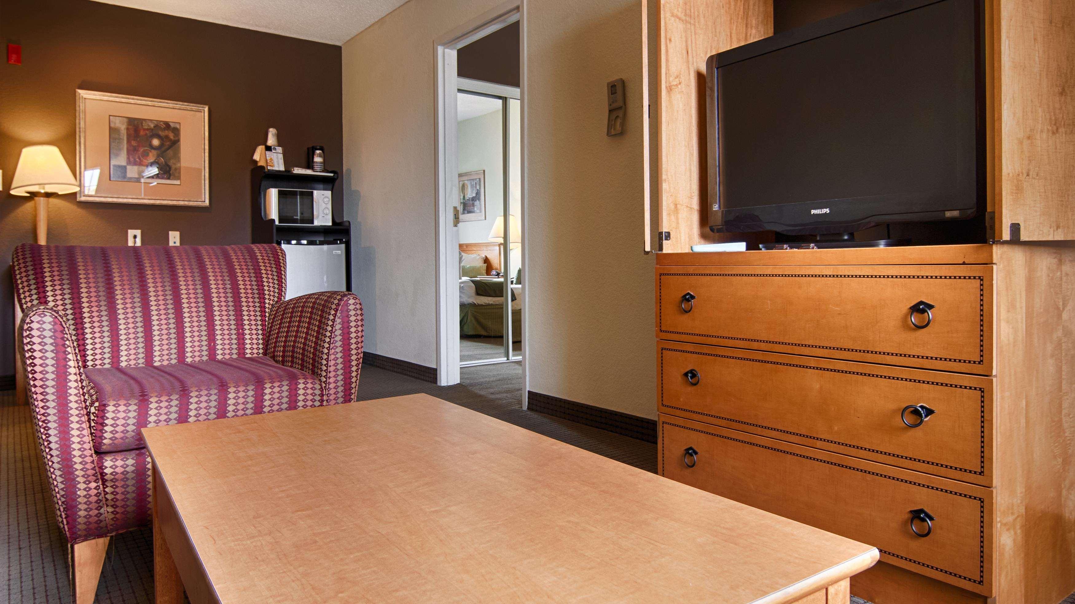 Best Western Plus ניופורט ניוז מראה חיצוני תמונה