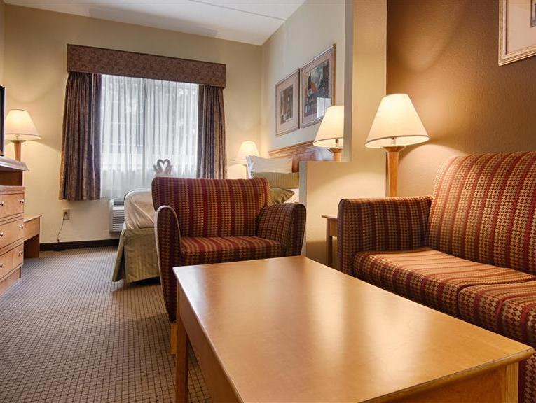 Best Western Plus ניופורט ניוז מראה חיצוני תמונה